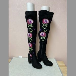 Carlos by Carlos Santana Floral Embroidered Over-The-Knee Boot, size 5.5